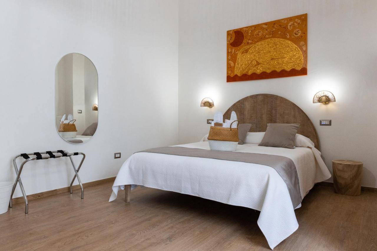 Lovely Rooms - Guest House Suites Triggiano Ngoại thất bức ảnh