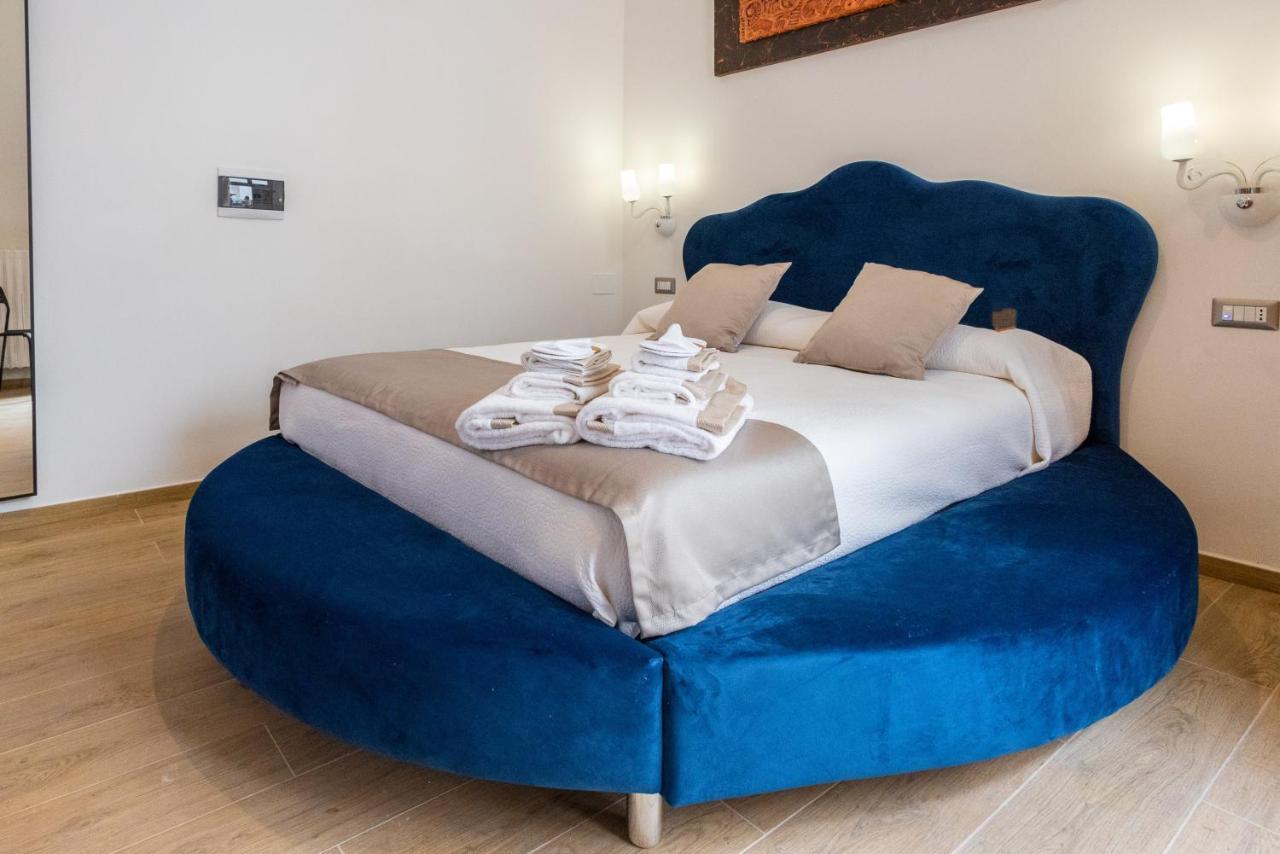 Lovely Rooms - Guest House Suites Triggiano Ngoại thất bức ảnh